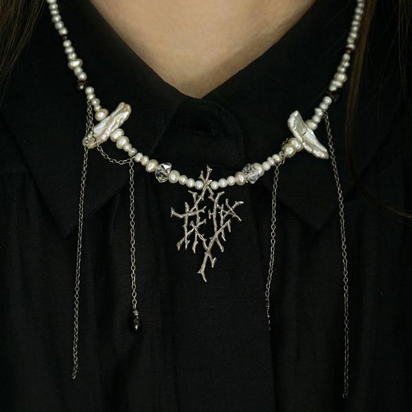 Tor Necklace — Pearl and Garnet