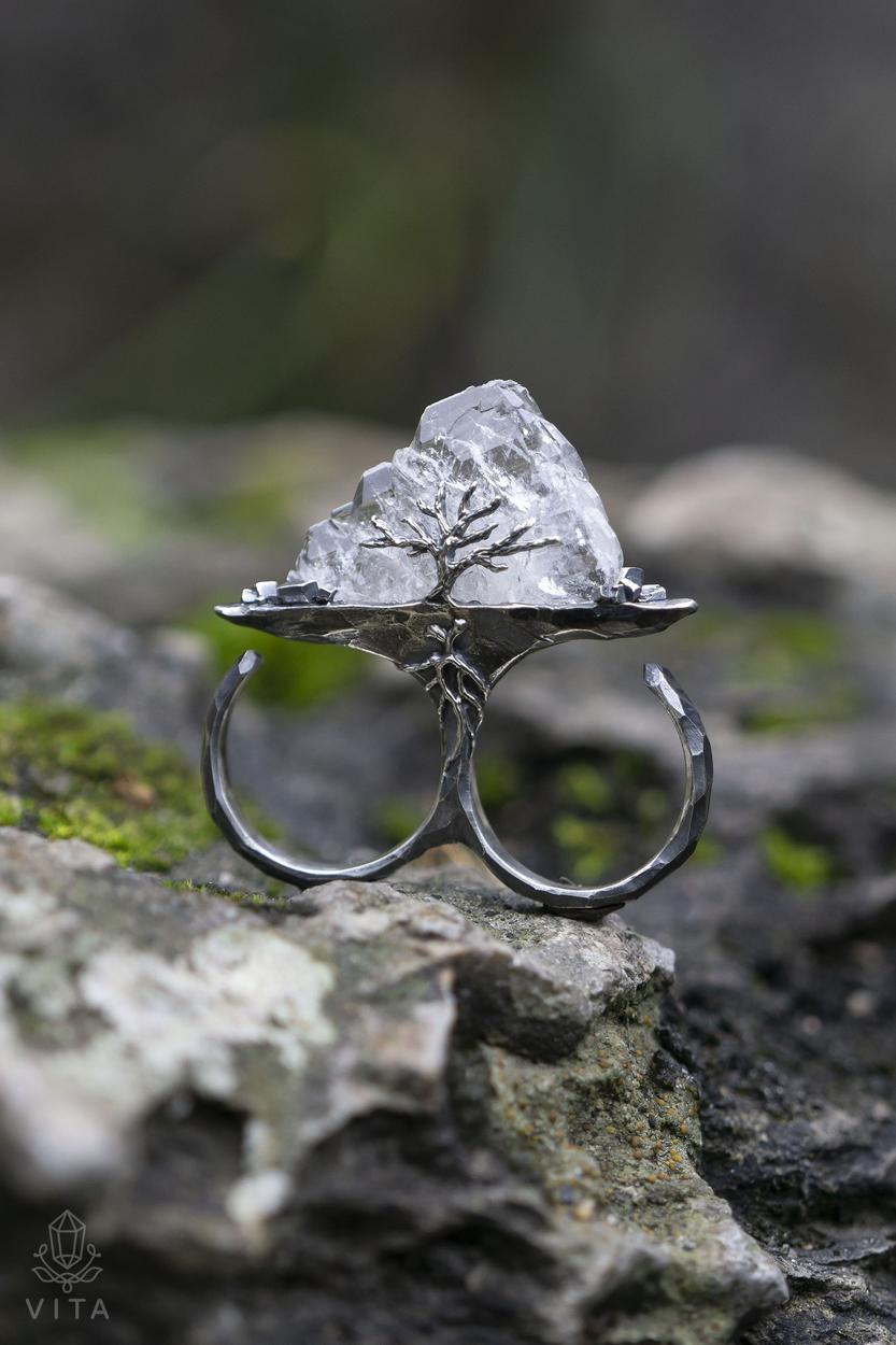 Silver Mountain Raw Quartz Two-Finger Ring