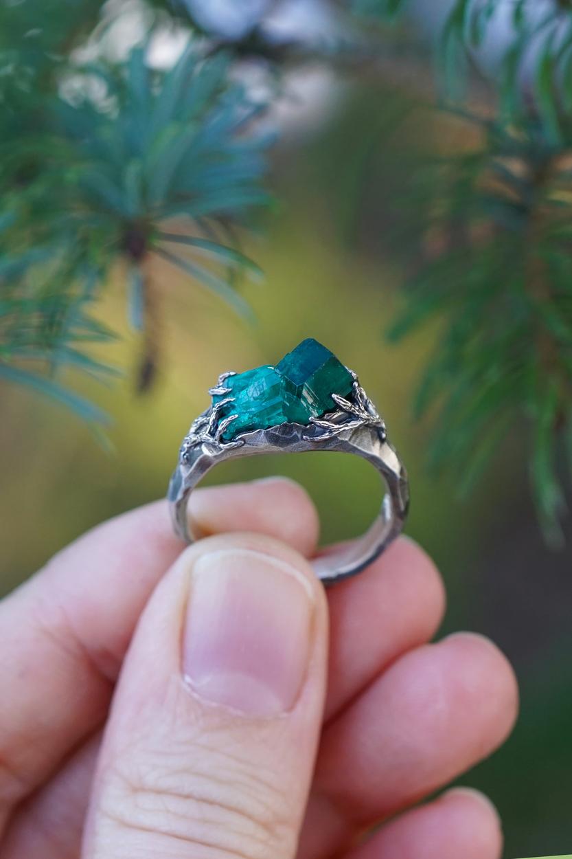 Raw Dioptase Crystal Ring 