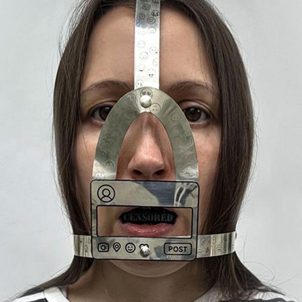 “Social Bridle”  Mask